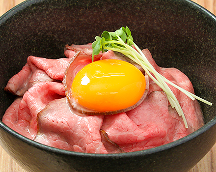 飛騨牛ローストビーフ丼